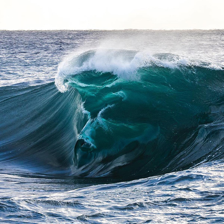  huge waves